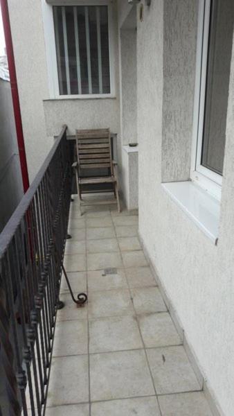 Lemonhouse 2 Apartment Bukares Bagian luar foto